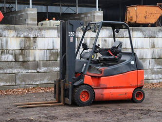 2006-linde-e30-03-600-1414211-45357162