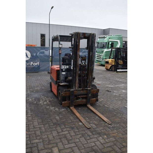 2005 TAILIFT FB25-45357241
