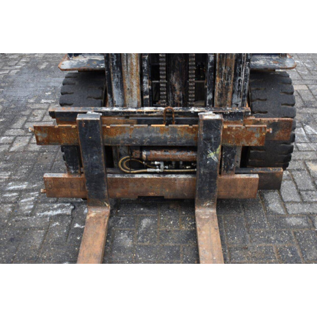 2005 TAILIFT FB25-45357245