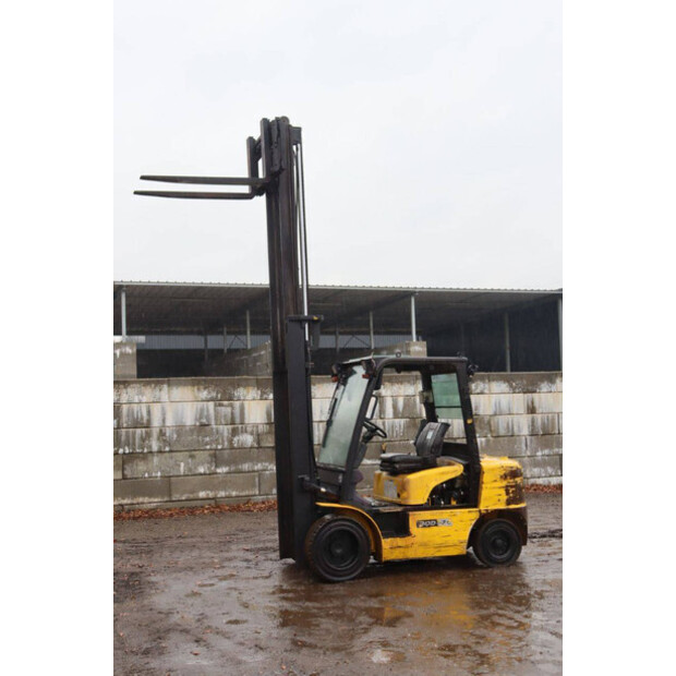 2011 Hyundai 30D-7E-45357388