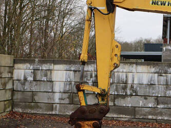 2010-new-holland-e115sr-1414218-45357402