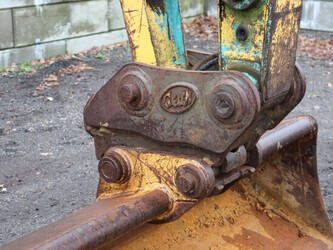 2010-new-holland-e115sr-1414218-45357405