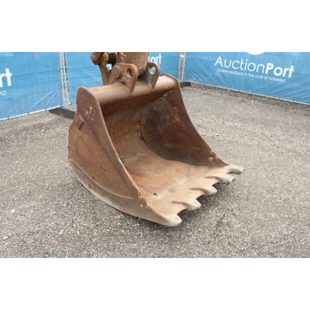 CASE 688B-P-45357658