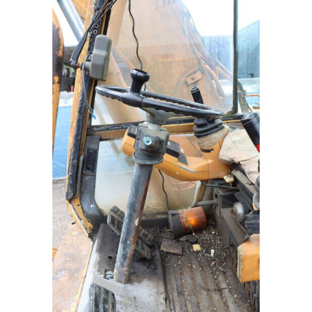 CASE 688B-P-45357671