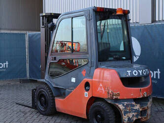 2018-toyota-02-8fdf25-1414239-45358108