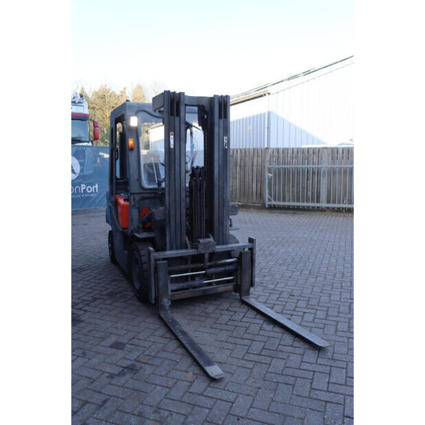 2016 Doosan D25-45358147