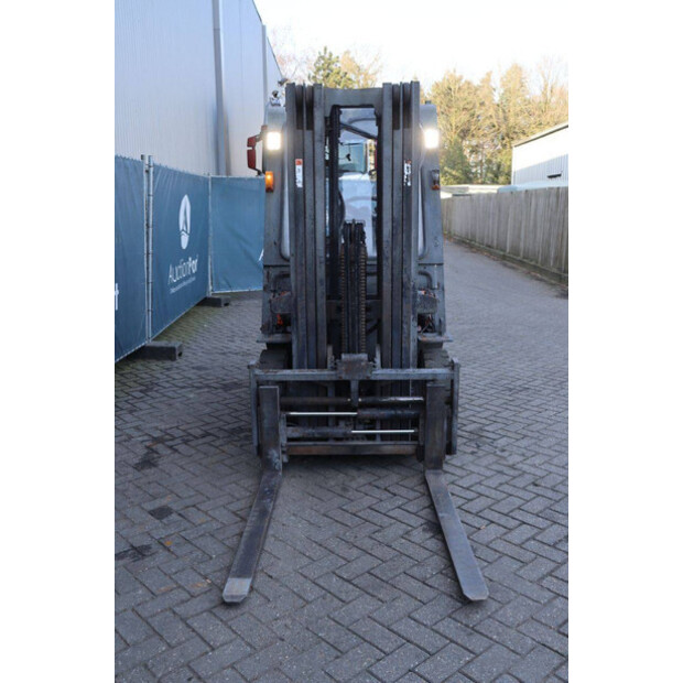 2016 Doosan D25-45358148