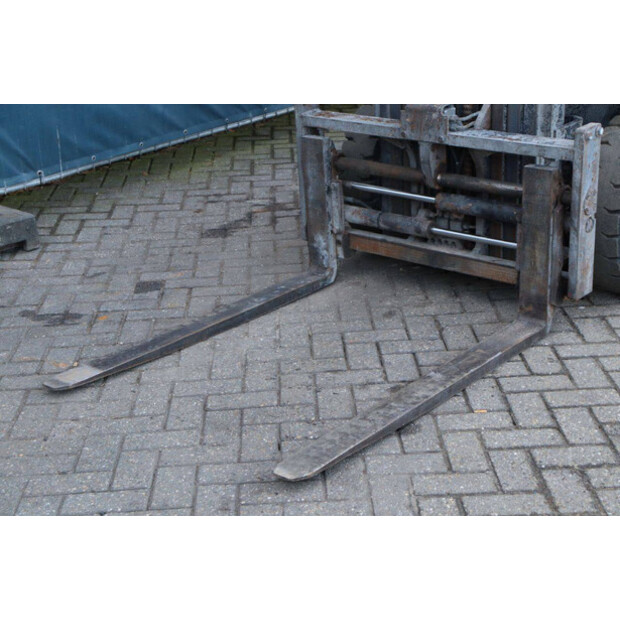 2016 Doosan D25-45358150