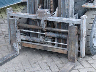 2016-doosan-d25-45358151