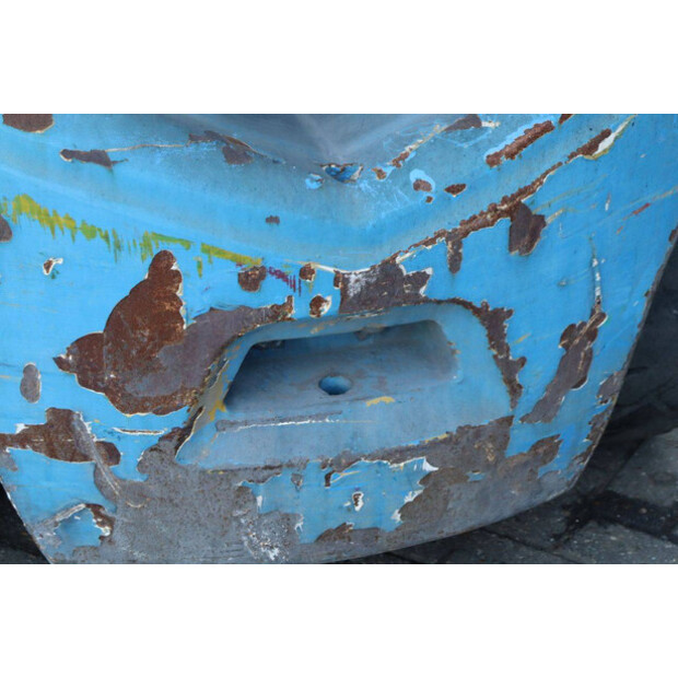 2016 Doosan D25-45358158