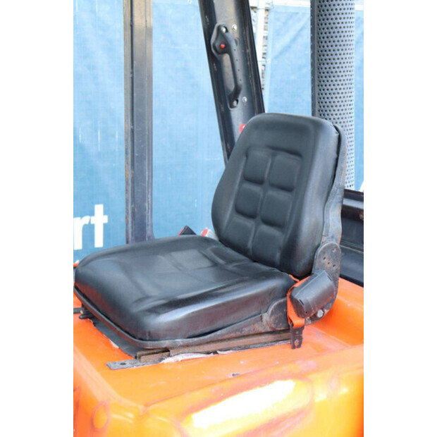 2016 Doosan D25-45358161