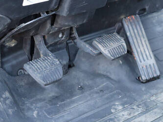 2011-toyota-02-8fdf30-1414241-45358202