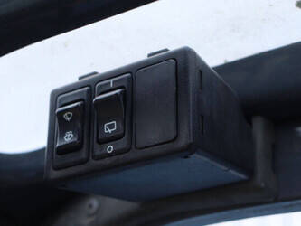 2011-toyota-02-8fdf30-1414241-45358209