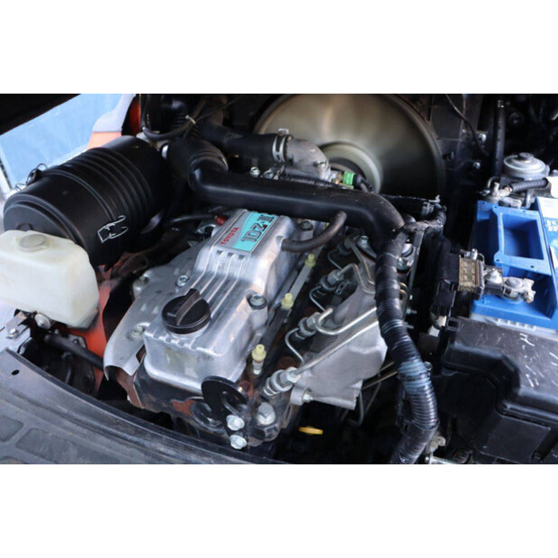 2011 تويوتا 02-8FDF30-45358210