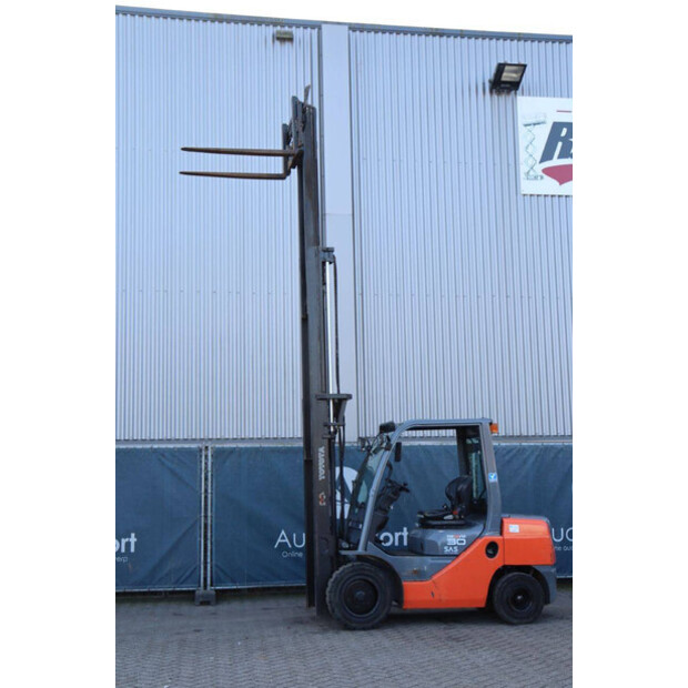 2011 تويوتا 02-8FDF30-45358213