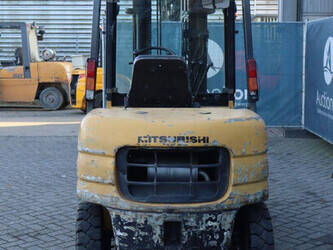 2000-mitsubishi-fd30-1414242-45358221