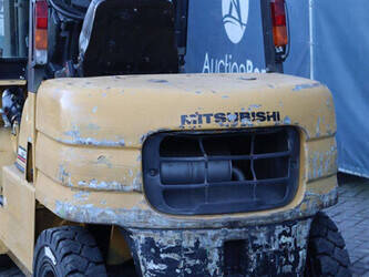 2000-mitsubishi-fd30-1414242-45358232