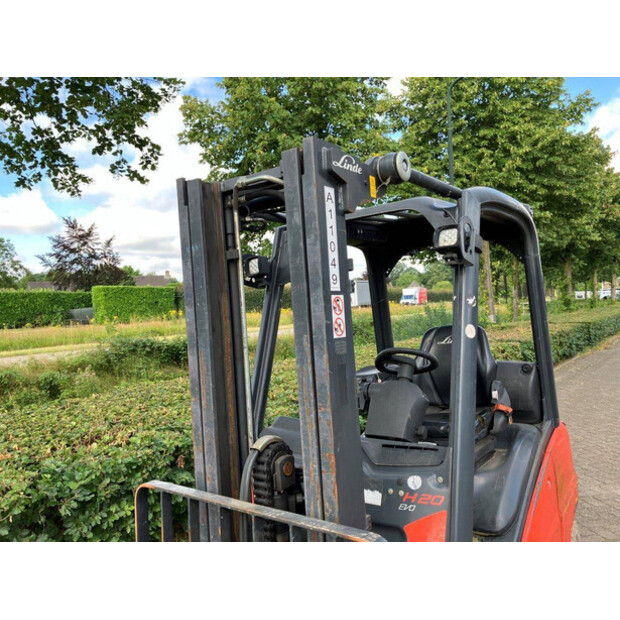 2017 Linde H20T-01-45358610