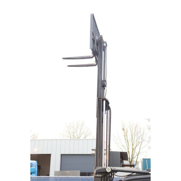 2016 Linde E25L-01-45358666