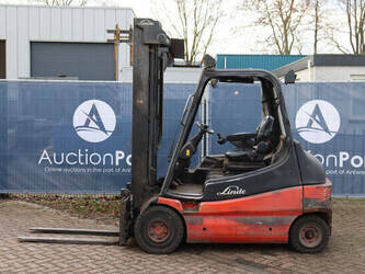 2008-linde-e30-02-1414262-45358668