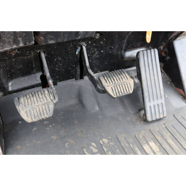 2000 تويوتا 42-7FGF25-45358753