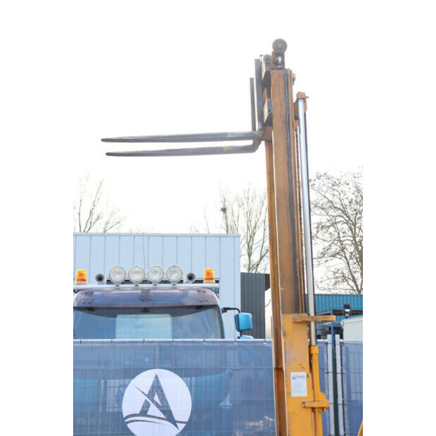 Komatsu FD20H-1211-45358800