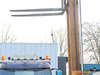 komatsu-fd20h-1211-1414265-45358800