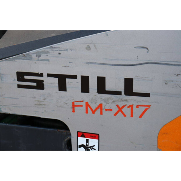 2015 Still FM-X17-45358848