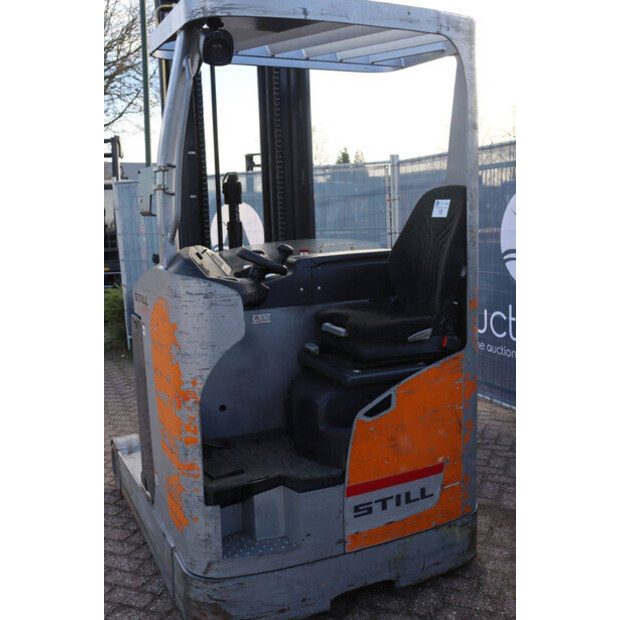 2015 Still FM-X17-45358849