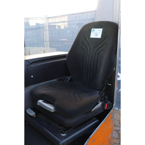 2015 Still FM-X17-45358852