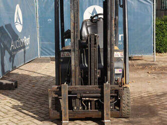 2012-yale-erp16vt-1414270-45358933