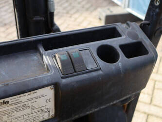 2012-yale-erp16vt-1414270-45358951