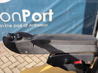 2012-yale-erp16vt-1414270-45358953