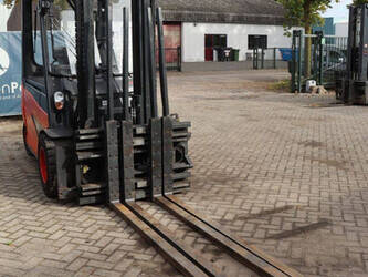 2015-linde-e50hl-01-600-1414271-45358969