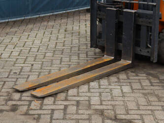 1997-still-r50-15-1414272-45359010