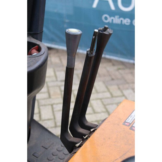 1997 ستيل R50-15-45359030