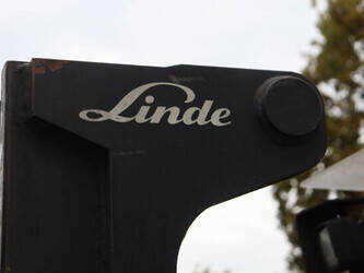 2006-linde-e30-03-1414273-45359050