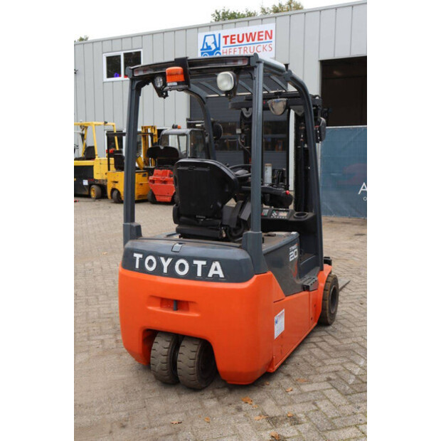 2018 تويوتا 8FBE20T-45359198