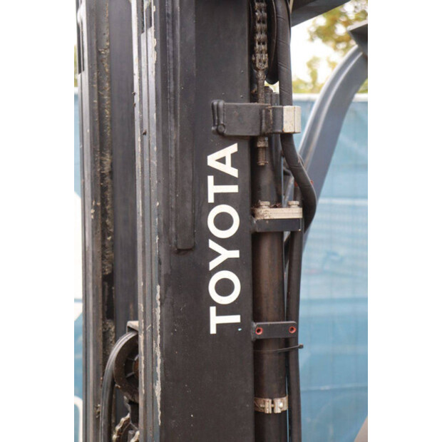 2018 تويوتا 8FBE20T-45359204