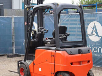 2013-linde-e20phl-01-1414279-45359266