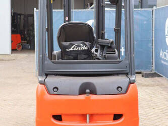 2013-linde-e20phl-01-1414279-45359267