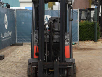 2013-linde-e20phl-01-1414279-45359270