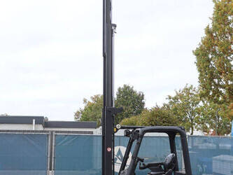 2013-linde-e20phl-01-1414279-45359292