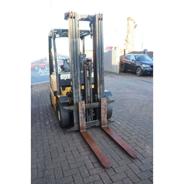 2008 يال GFP25VX V3820-45359405