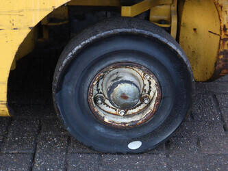 2008-yale-gfp25vx-v3820-45359413