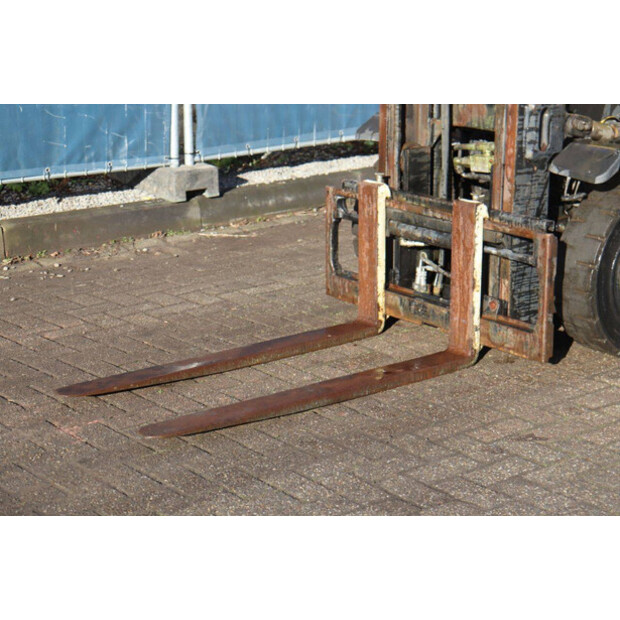 2006 هايستر H2.5FT-45359478