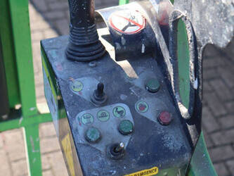 2011-haulotte-compact-8-1414288-45359599