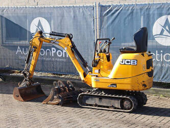 2021-jcb-8008-cts-1414289-45359609