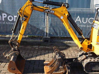 2021-jcb-8008-cts-1414289-45359616