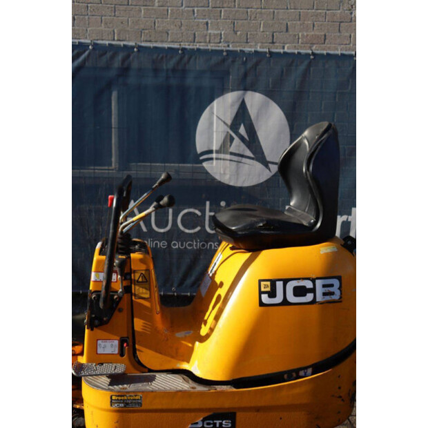 2021 جيه سي بي 8008 CTS-45359631